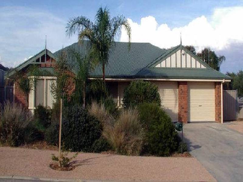 12 McLean Street, Berri SA 5343