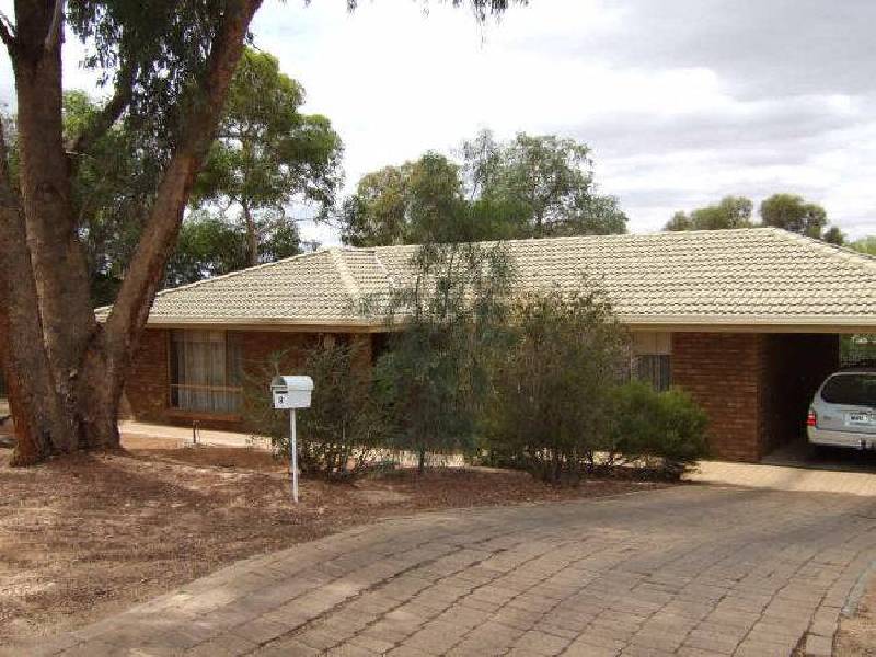 8 OMalley Street, Berri SA 5343