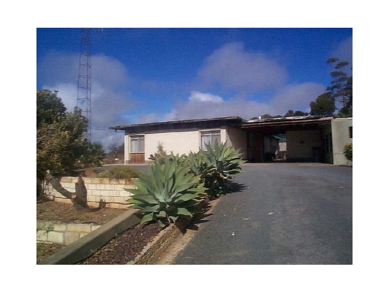 1 DERRICK, Berri SA 5343