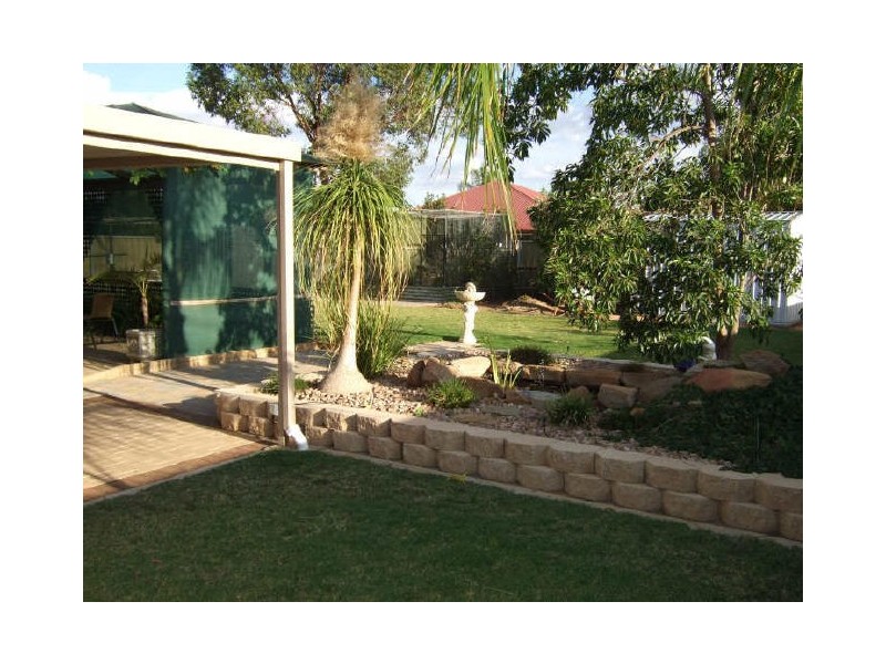 4 Phillips Road, Berri SA 5343