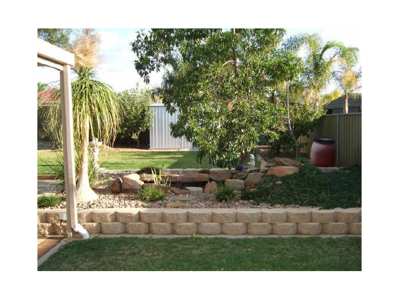 4 Phillips Road, Berri SA 5343