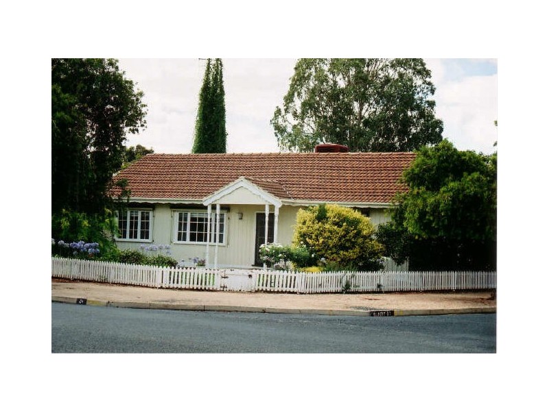 24 McGilton Road, Berri SA 5343