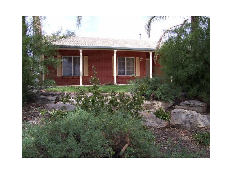 11 Hilltop Drive, Loxton SA 5333