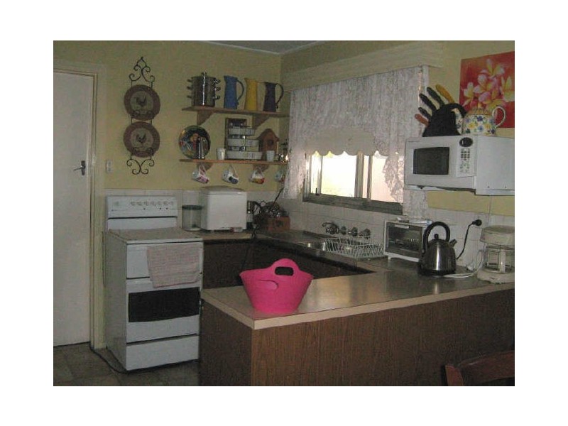 6 Baynes Street, Barmera SA 5345