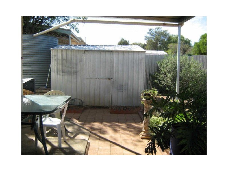 6 Baynes Street, Barmera SA 5345