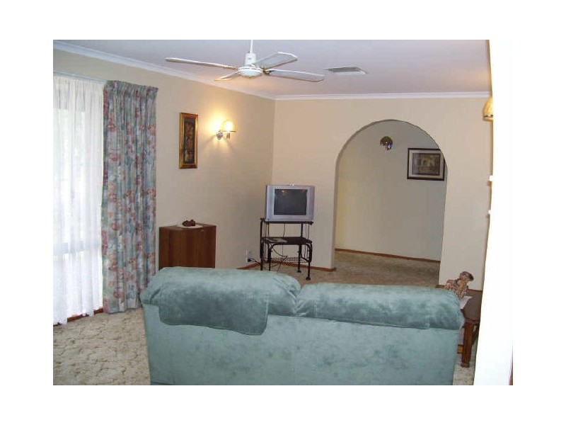 22 Derrick Street, Berri SA 5343