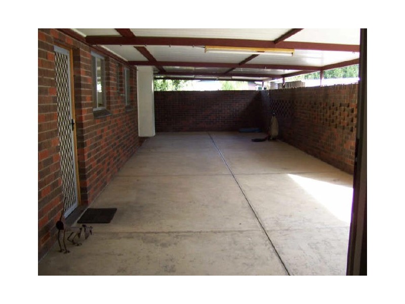 22 Derrick Street, Berri SA 5343