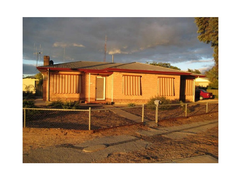 11 Phillips Road, Berri SA 5343