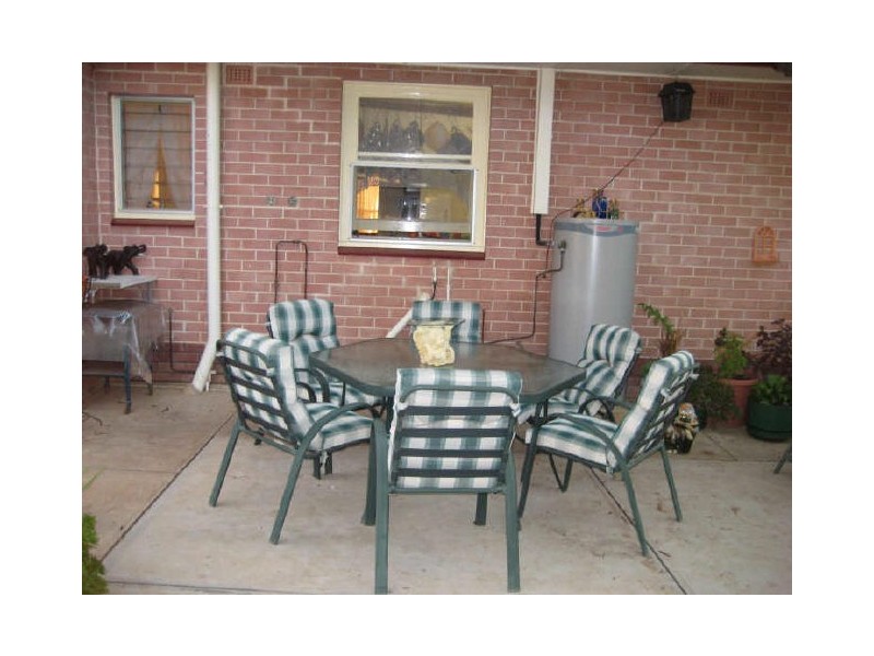 11 Phillips Road, Berri SA 5343