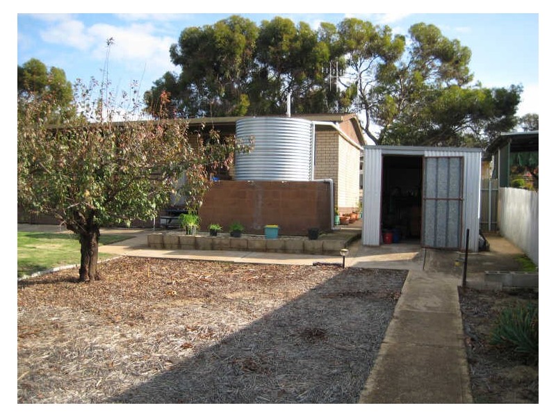 14 Loader Street, Berri SA 5343