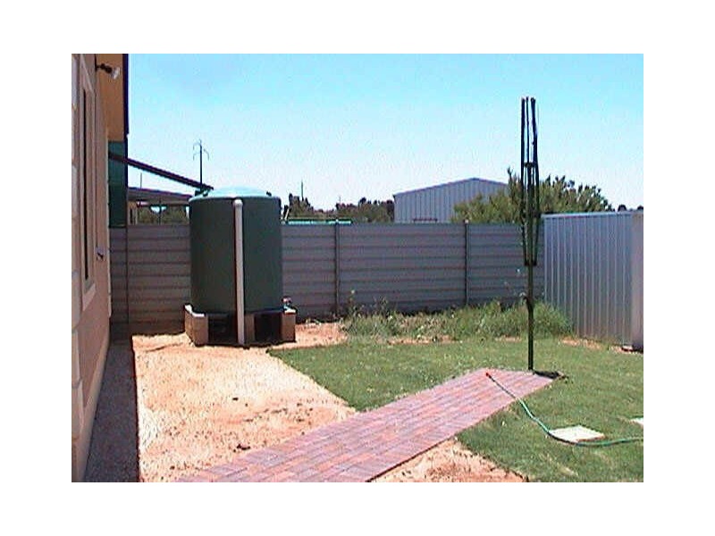 95A Paruna Road, Loxton SA 5333