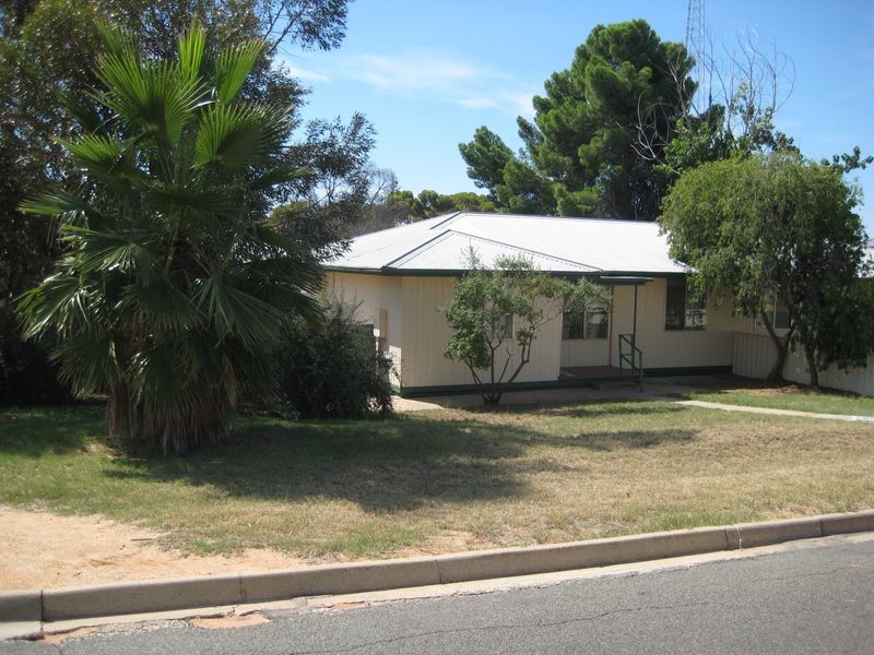 7 Hobbs Street, Berri SA 5343