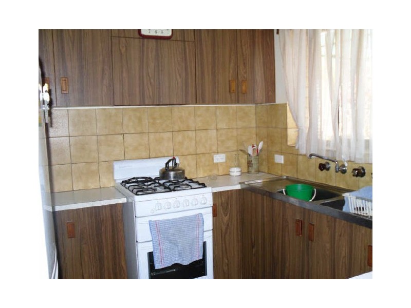 12 Vivian Cock Street, Berri SA 5343