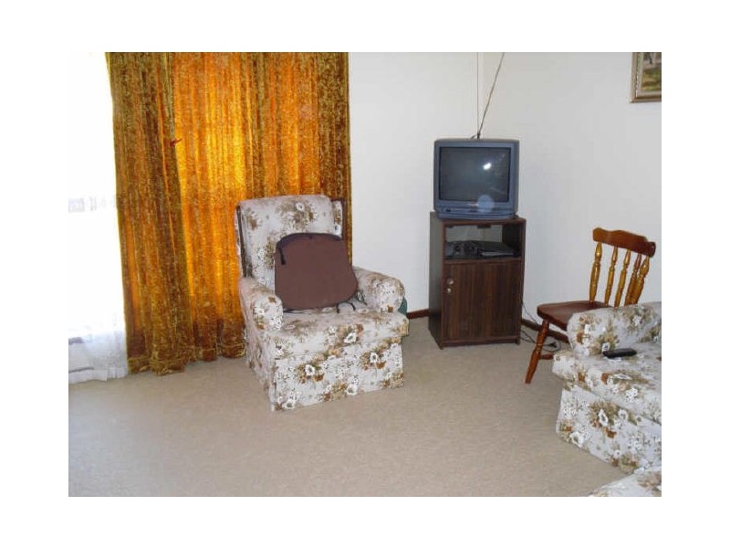 12 Vivian Cock Street, Berri SA 5343