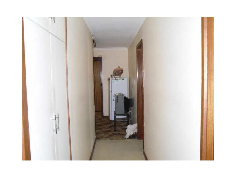 12 Vivian Cock Street, Berri SA 5343