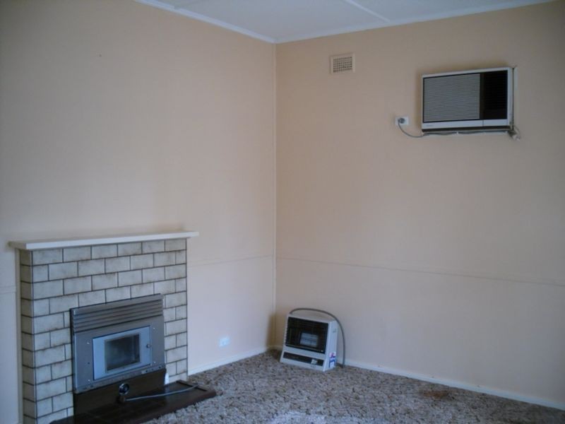 5 Coombe Street, Berri SA 5343