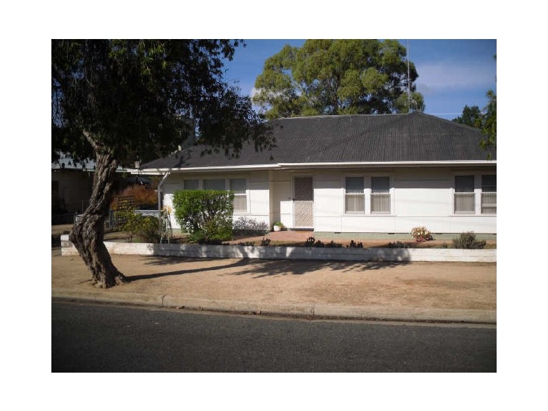 14 McGilton Road, Berri SA 5343