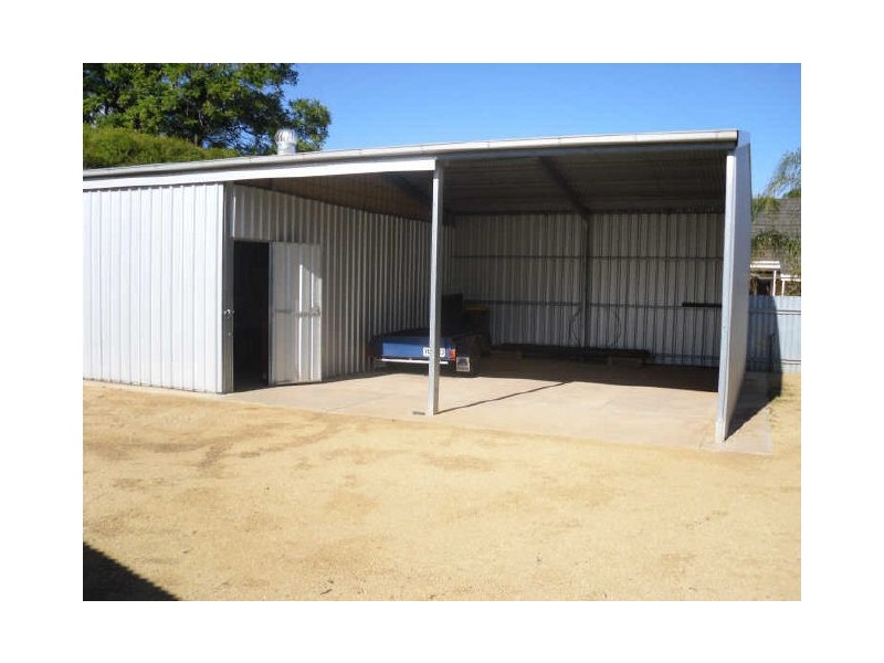 22 Dickerson Street, Barmera SA 5345