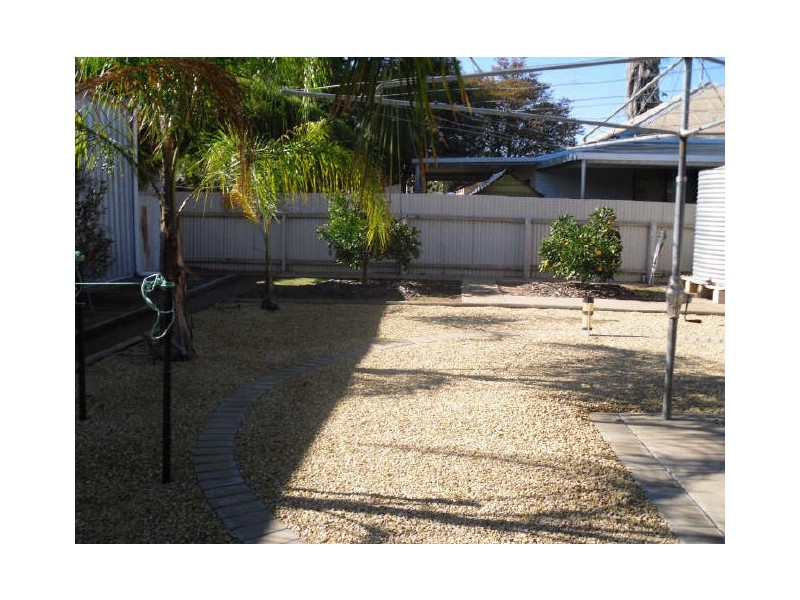 22 Dickerson Street, Barmera SA 5345