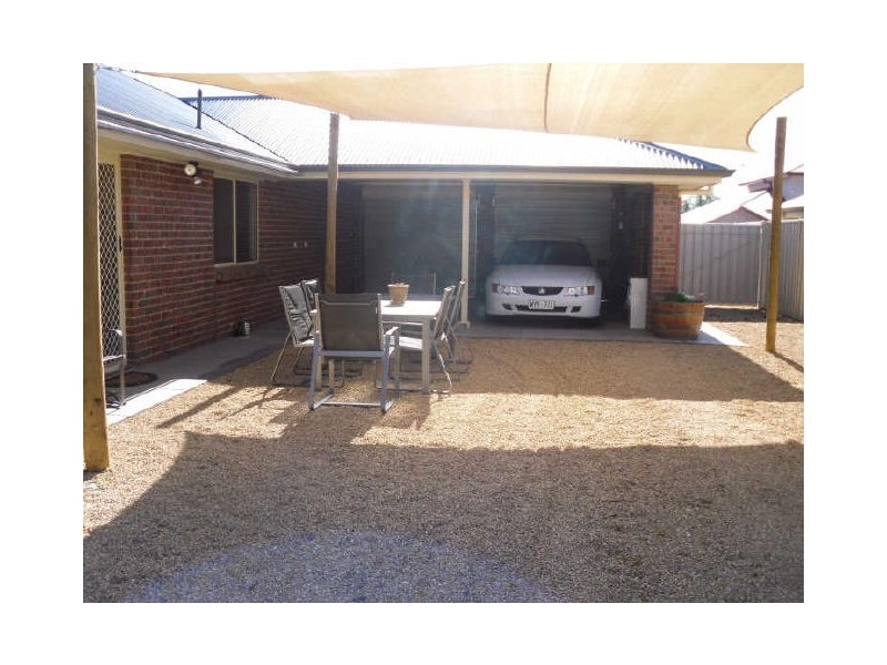 11 Bosman Drive, Berri SA 5343