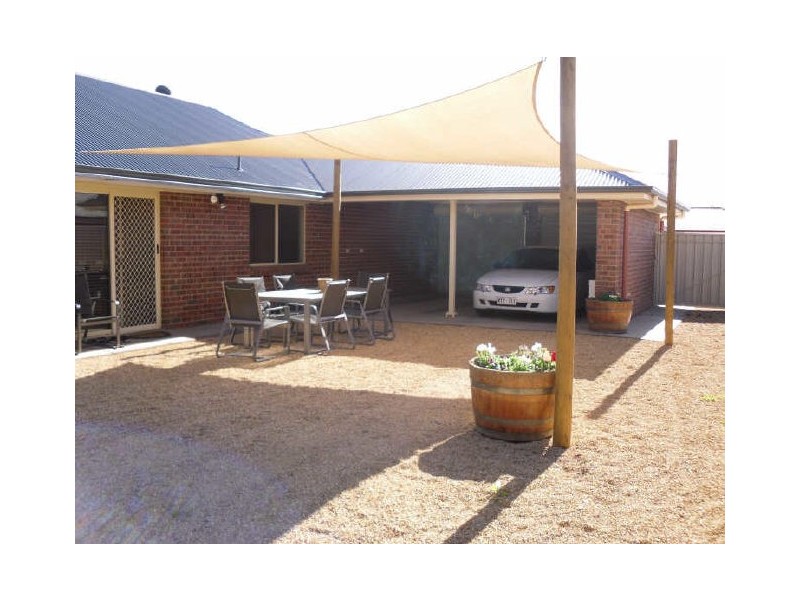 11 Bosman Drive, Berri SA 5343