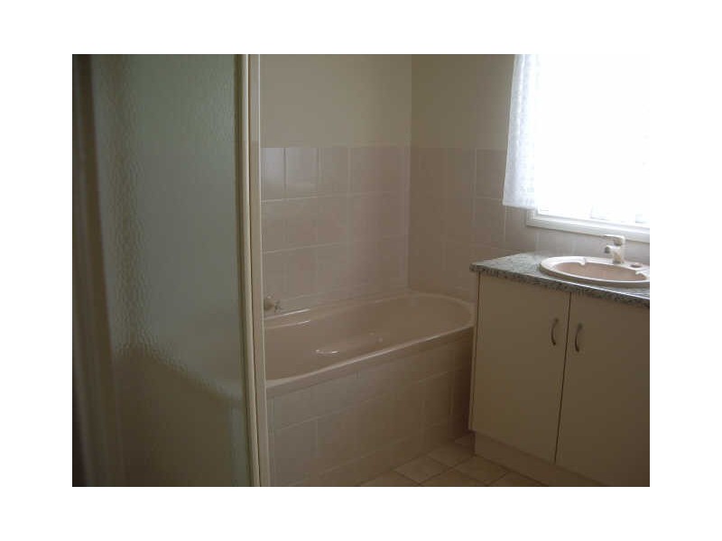 8 Affleck Court, Berri SA 5343