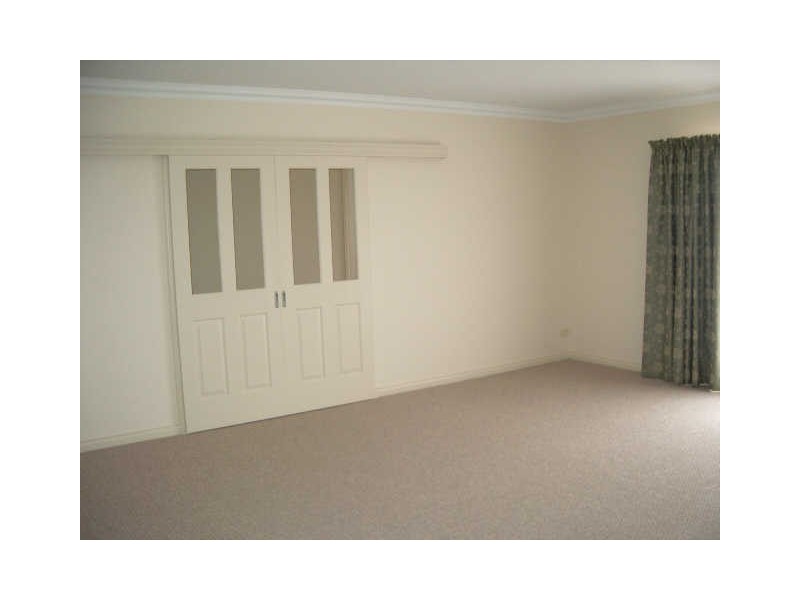 8 Affleck Court, Berri SA 5343