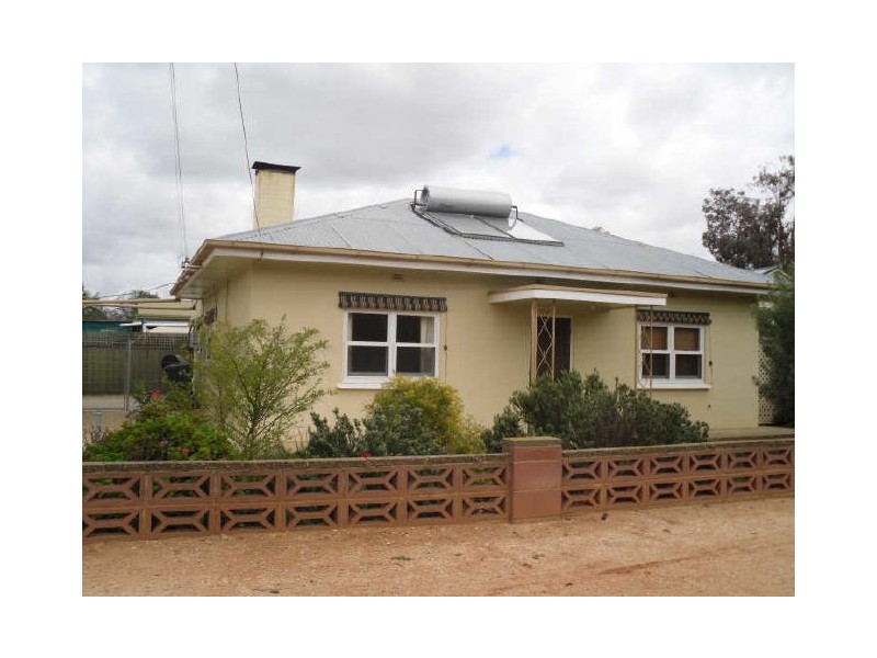 40 Third Street, Loxton SA 5333