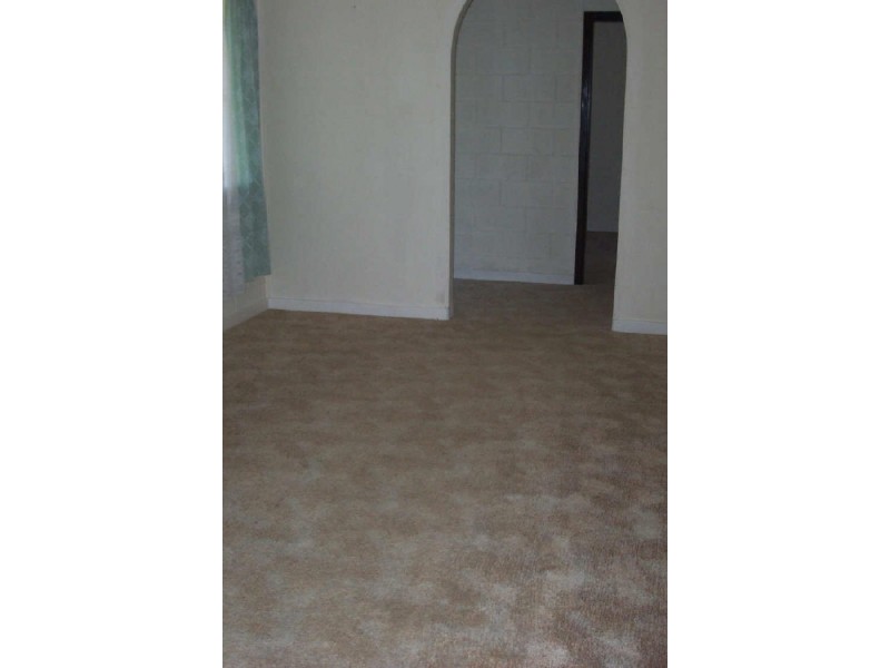 24 Laffer Street, Barmera SA 5345