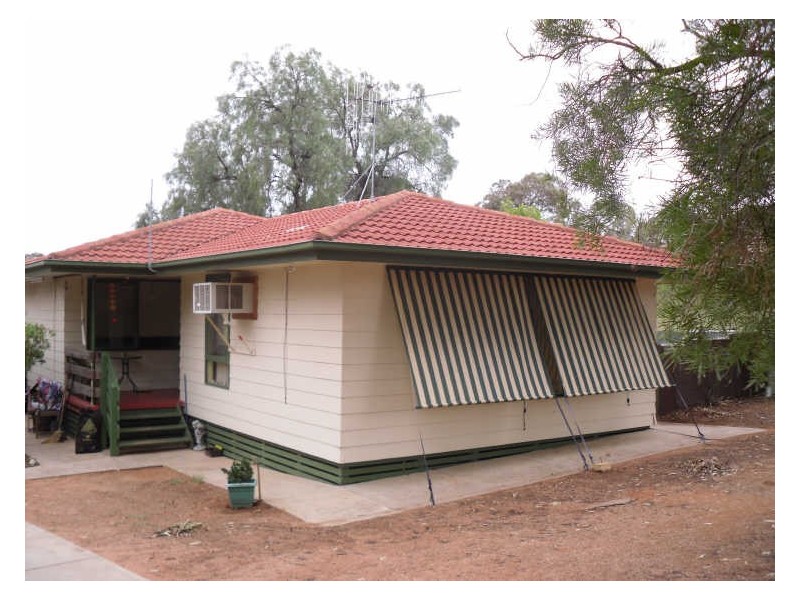 6 Bahnisch Avenue, Berri SA 5343