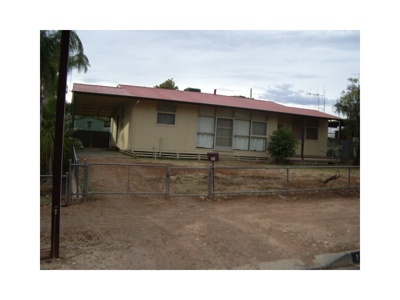 27 Worman Street, Berri SA 5343