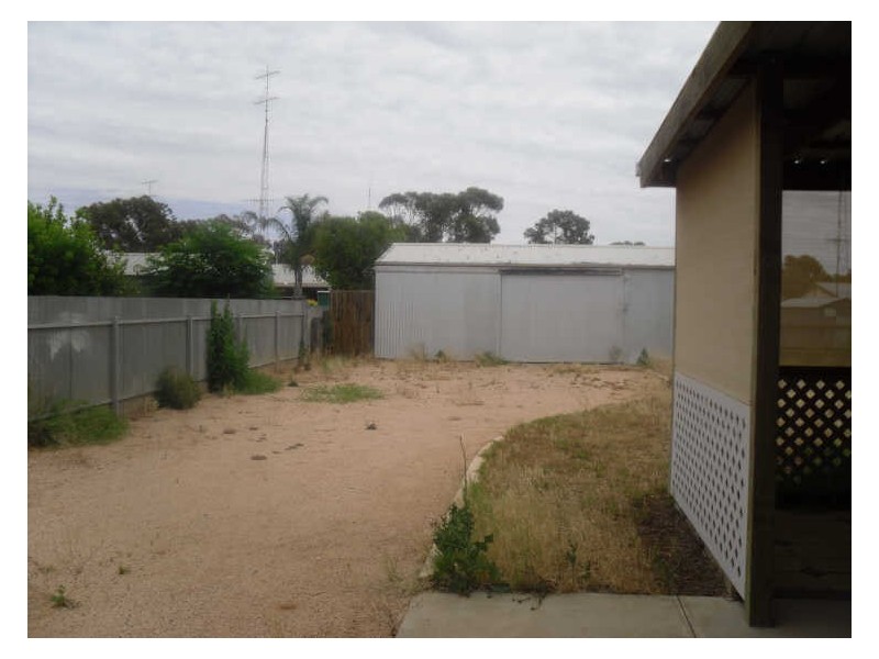 6 Obst Street, Berri SA 5343