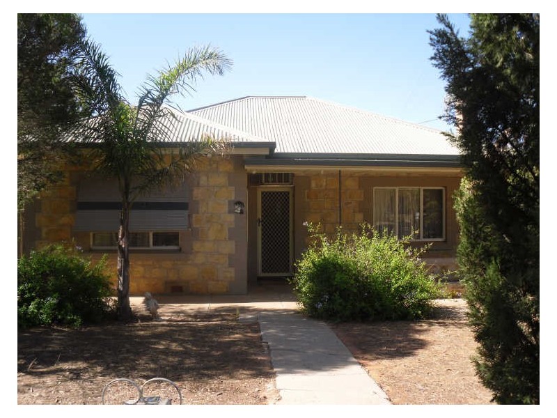 7 Farmer Street, Barmera SA 5345