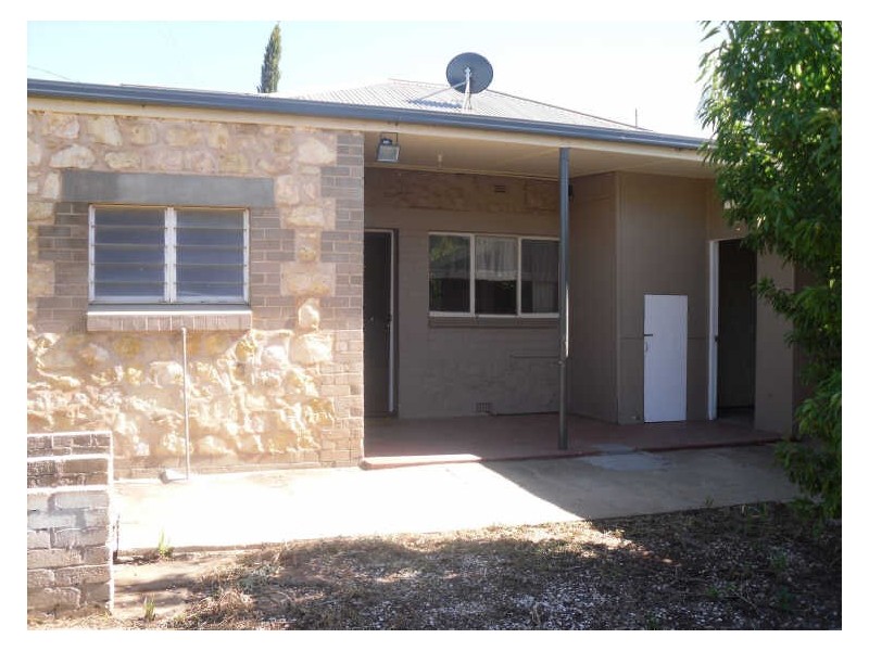 7 Farmer Street, Barmera SA 5345