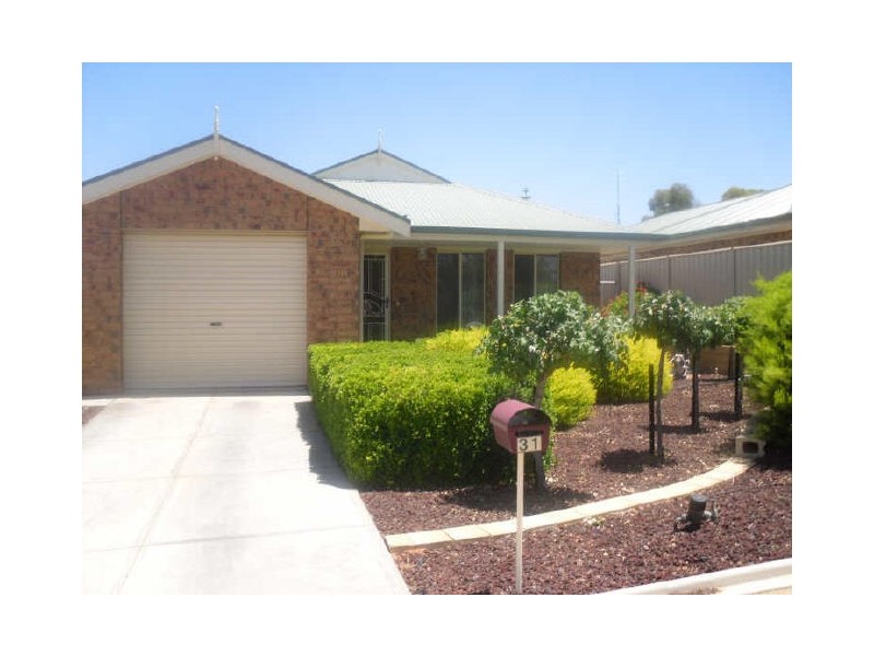 31 McLean Street, Berri SA 5343