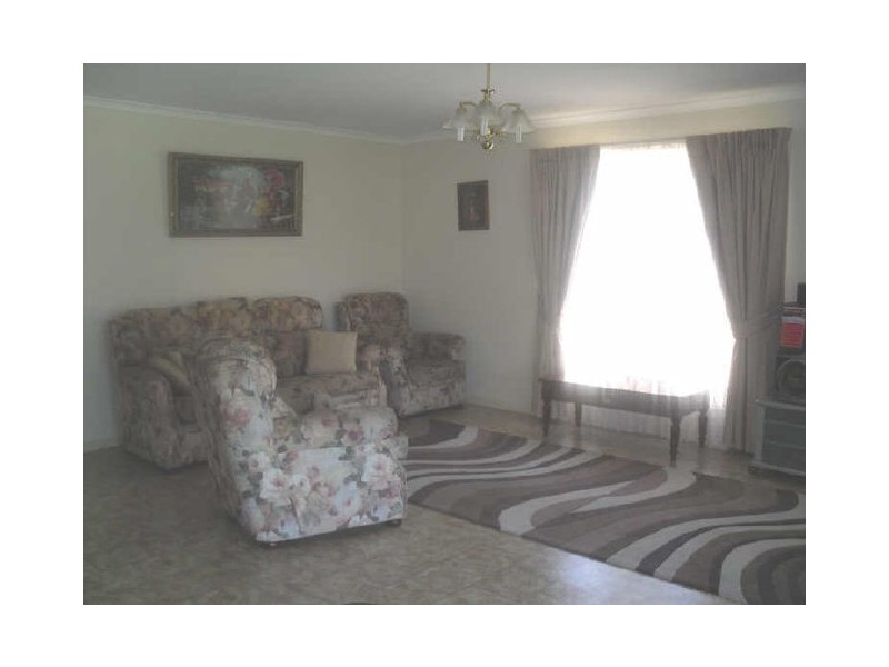 31 McLean Street, Berri SA 5343