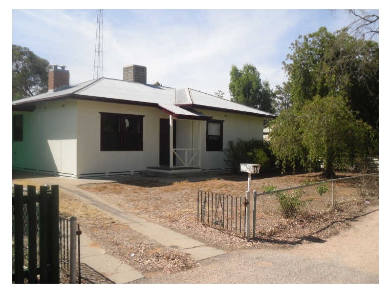 15 Gilbert Street, Berri SA 5343