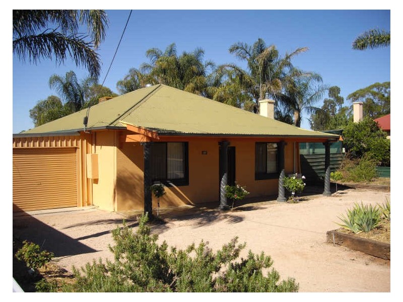 6 Lexia Street, Berri SA 5343