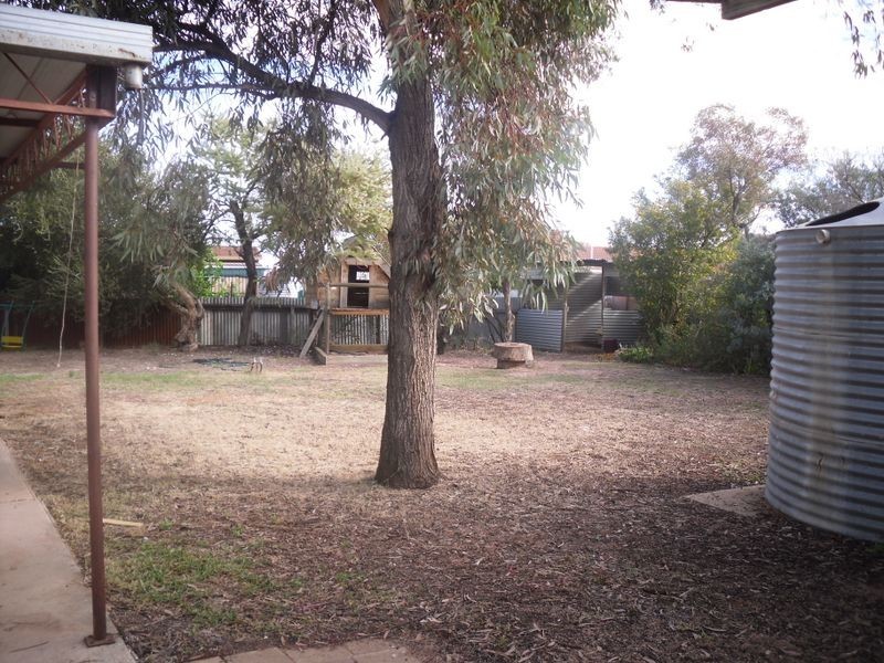9 Gilchrist Crescent, Barmera SA 5345