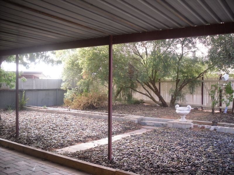 9 Gilchrist Crescent, Barmera SA 5345