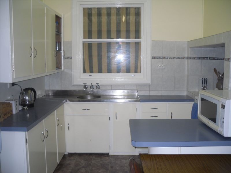 8 Coombe Street, Berri SA 5343