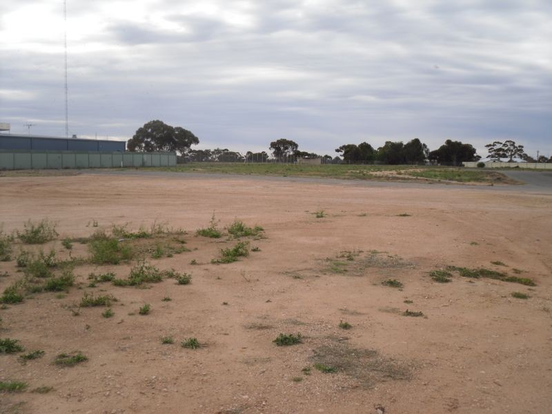 Old Sturt Highway, Berri SA 5343