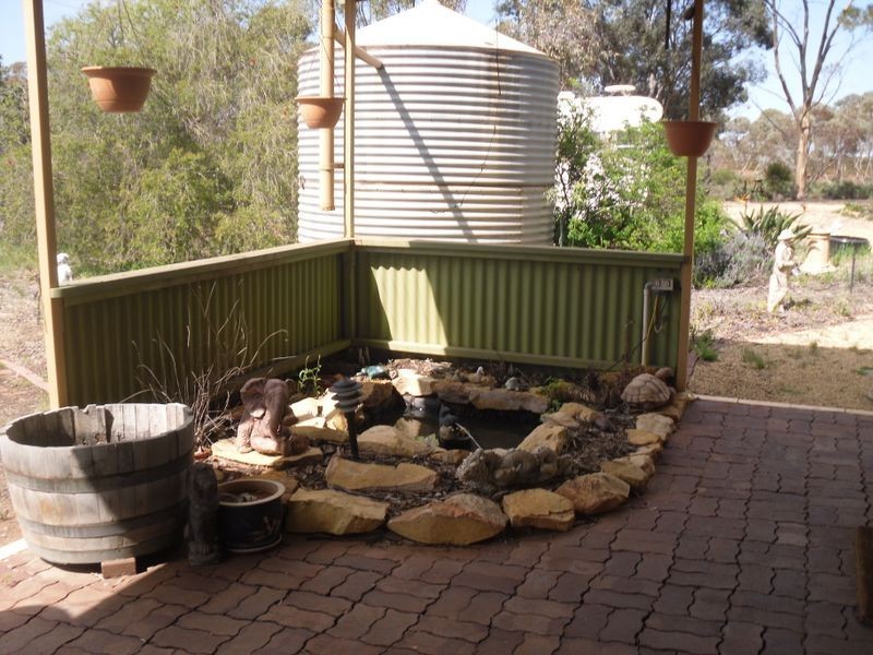 75 Goodes Road, Loxton SA 5333