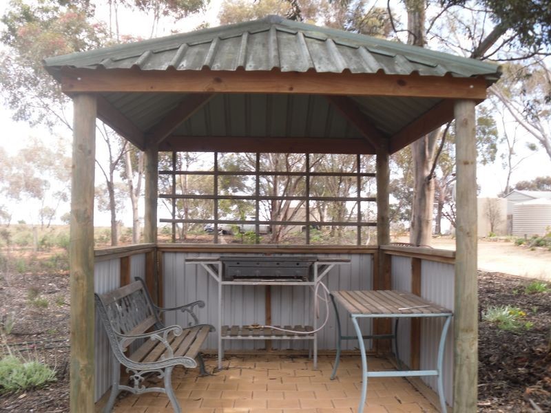 75 Goodes Road, Loxton SA 5333