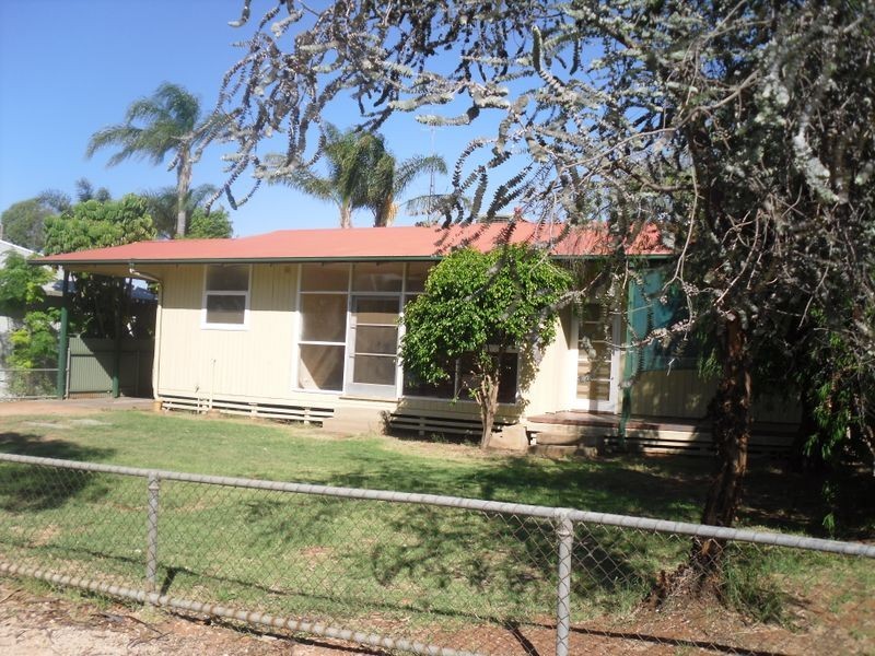 27 Worman Street, Berri SA 5343