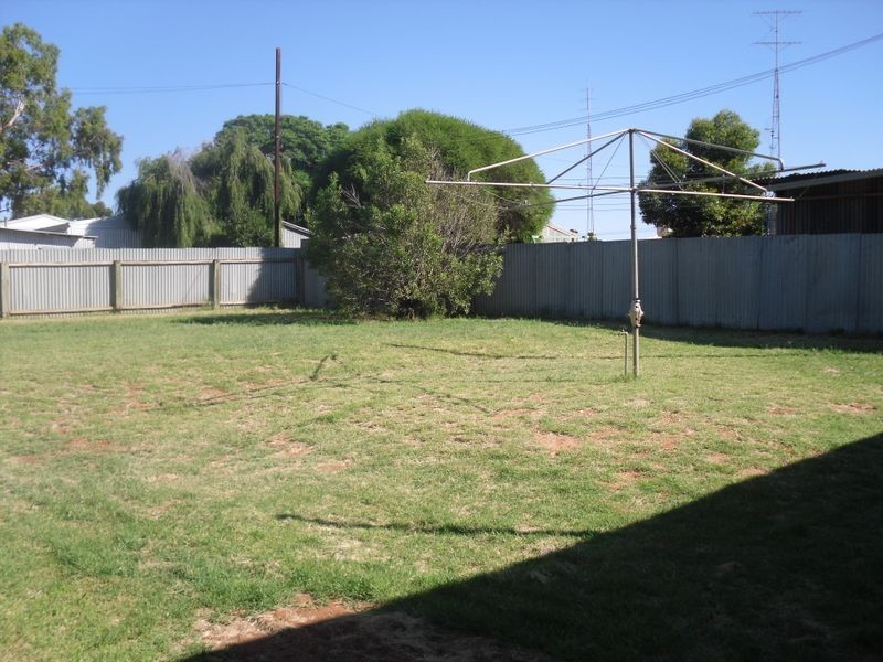 27 Worman Street, Berri SA 5343