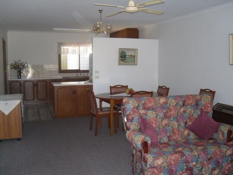 1 11 Scott Avenue, Barmera SA 5345