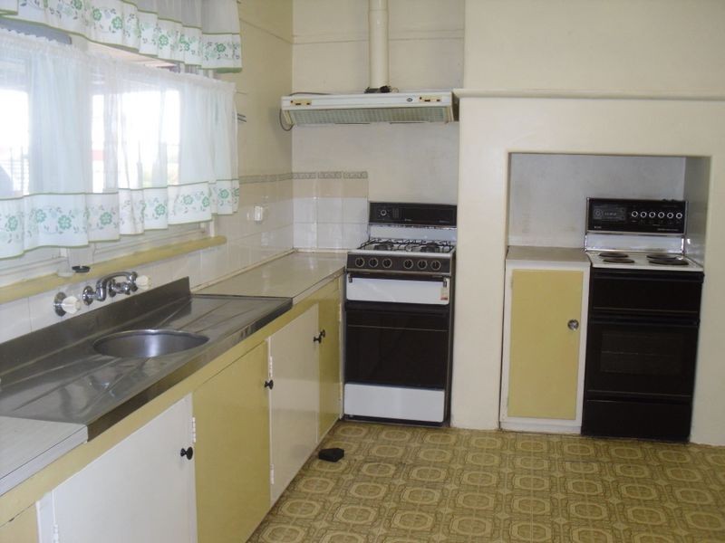 247 Dorsch Avenue, Loxton SA 5333