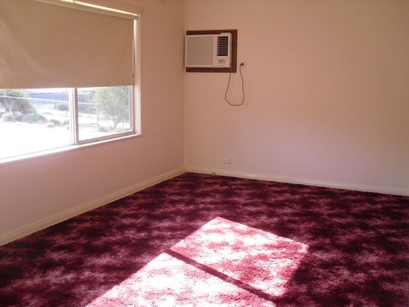 11 McGregor St, Berri SA 5343