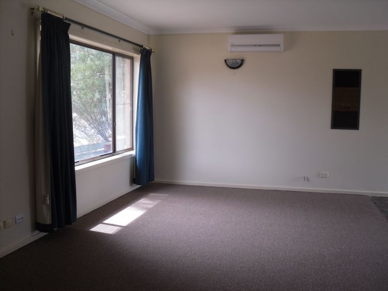 2 Napier Crt, Berri SA 5343